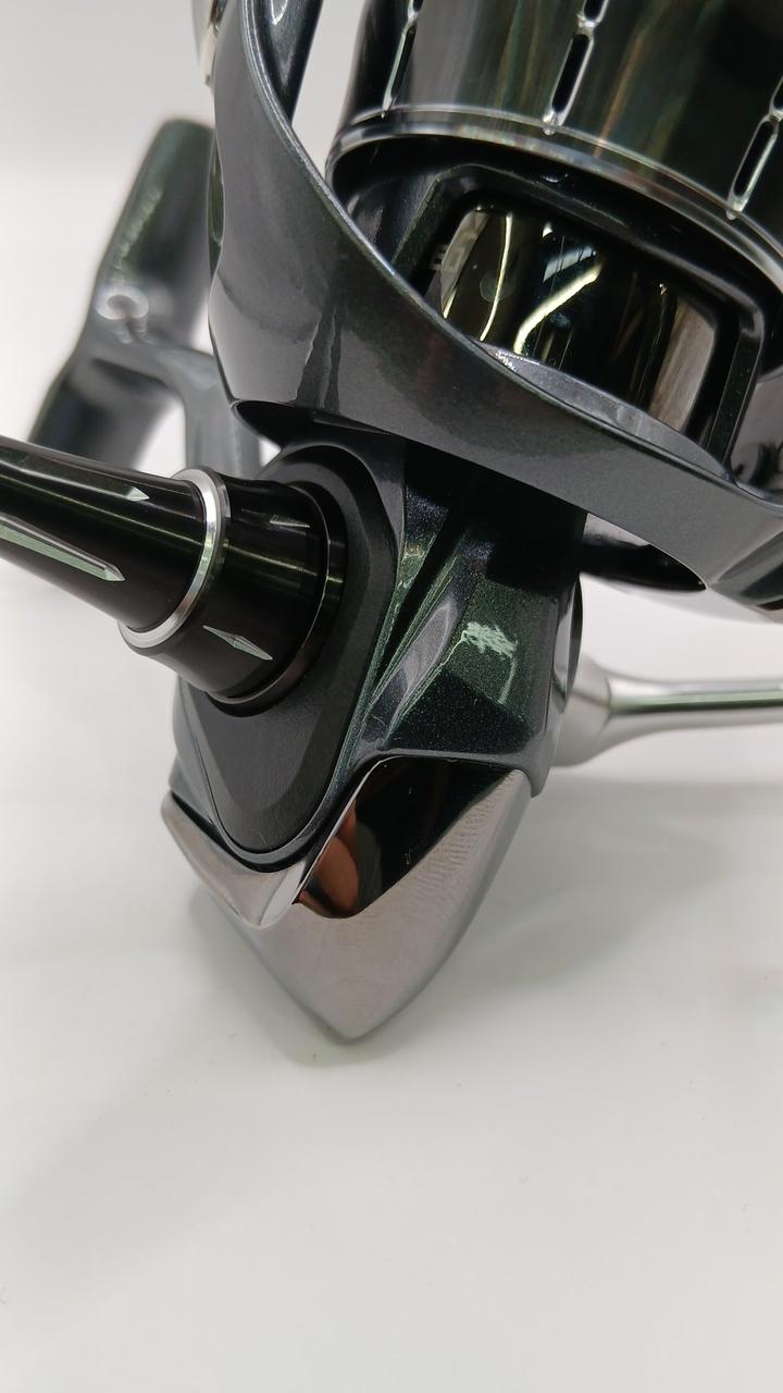 DAIWA Spinning Reel 24 LUVIAS LT2500S 388972 - Banzai Thrifting | BanzaiHobby