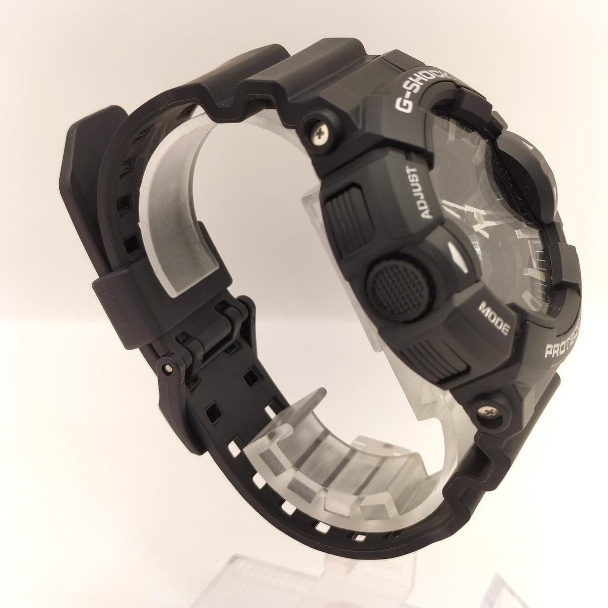 G-SHOCK Wristwatch GA-400GB - Banzai Thrifting | BanzaiHobby
