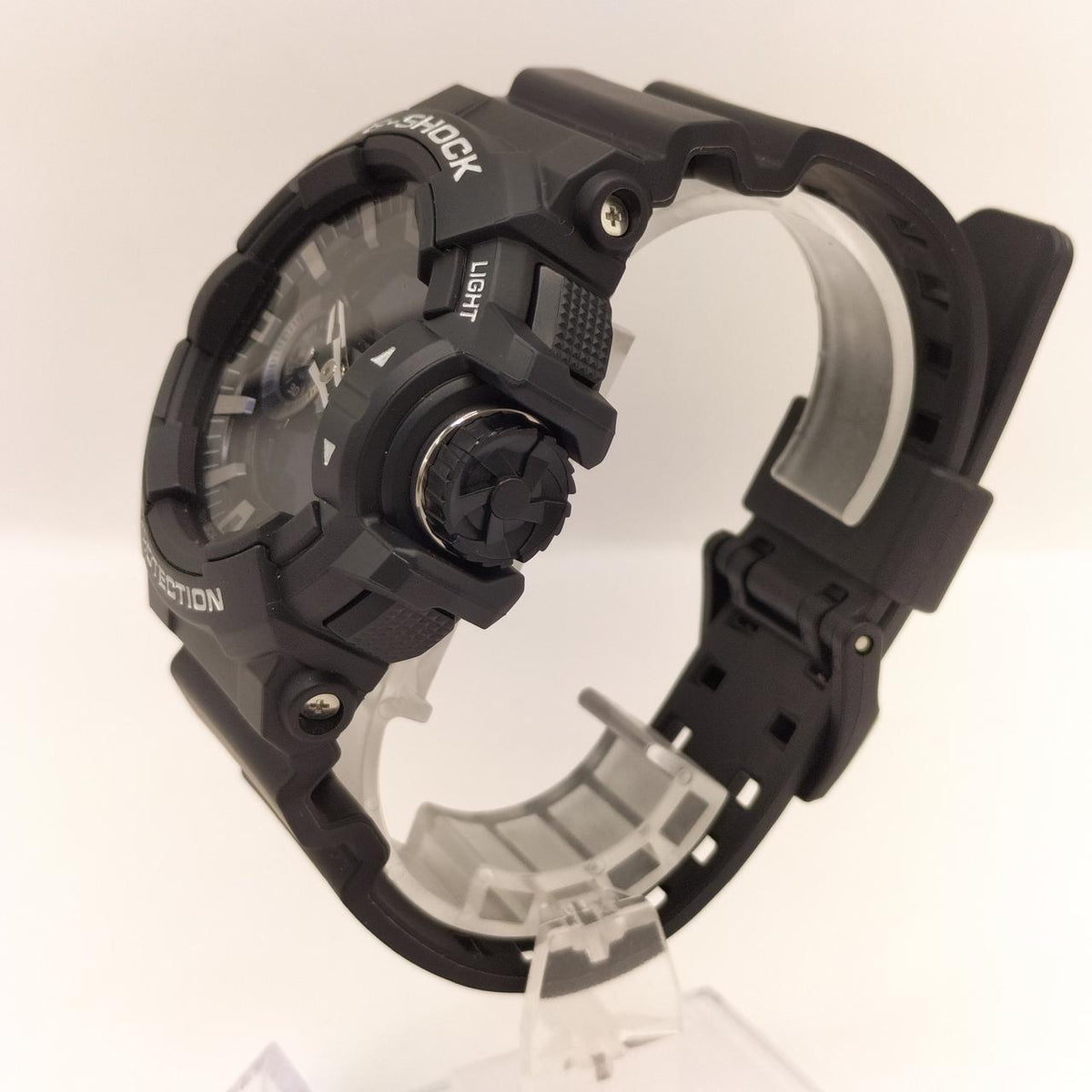 G-SHOCK Wristwatch GA-400GB - Banzai Thrifting | BanzaiHobby