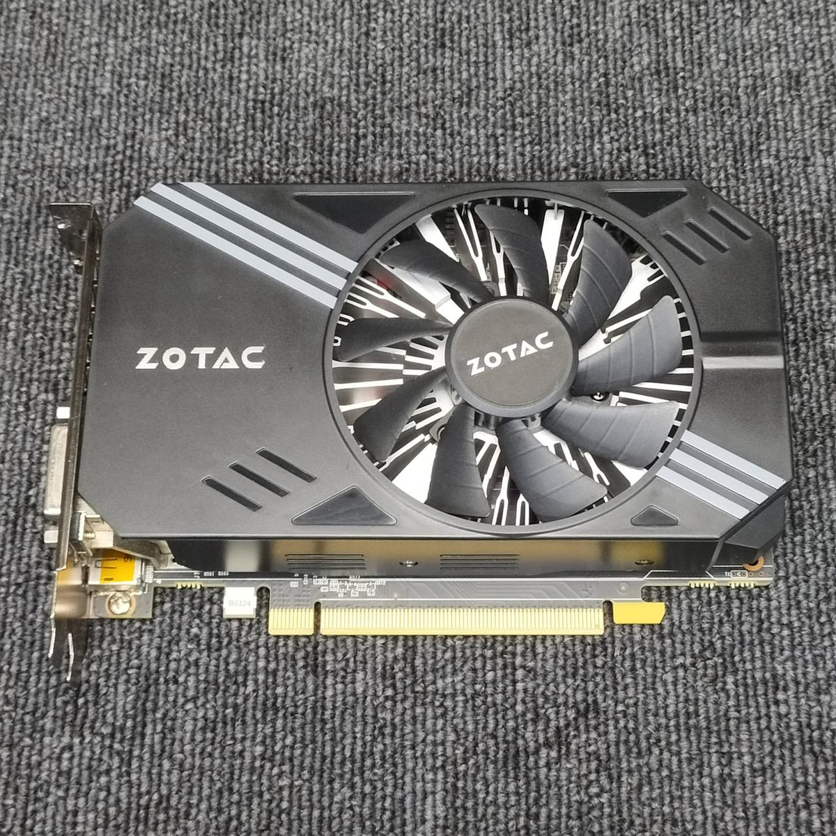 ZOTAC ZT-P10600A-10L ZT-P10600A-10L - Banzai Thrifting | BanzaiHobby