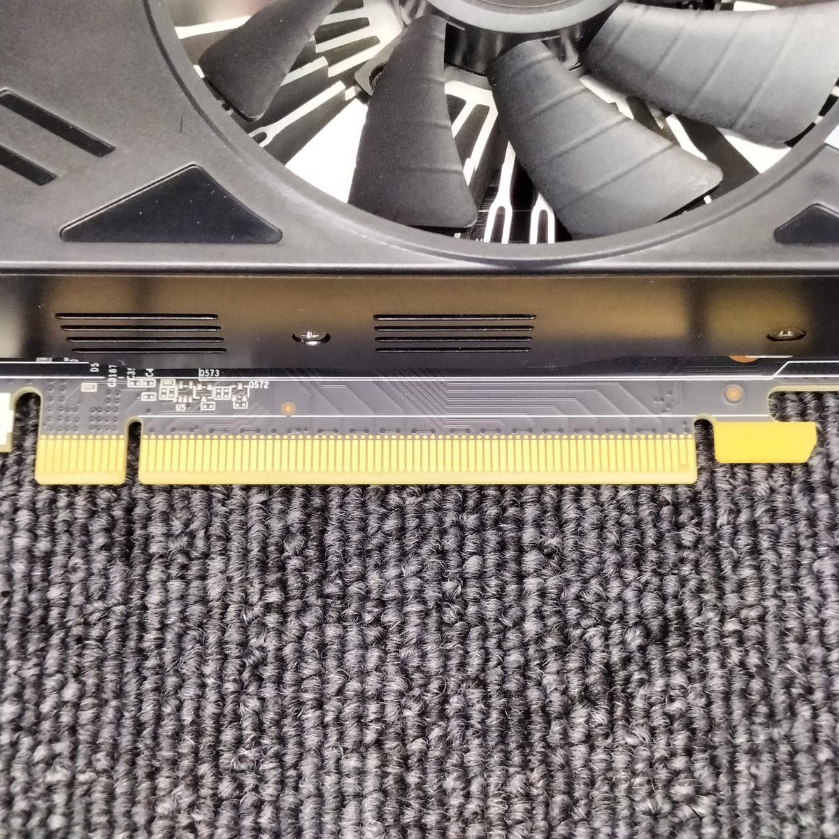 ZOTAC ZT-P10600A-10L ZT-P10600A-10L - Banzai Thrifting | BanzaiHobby