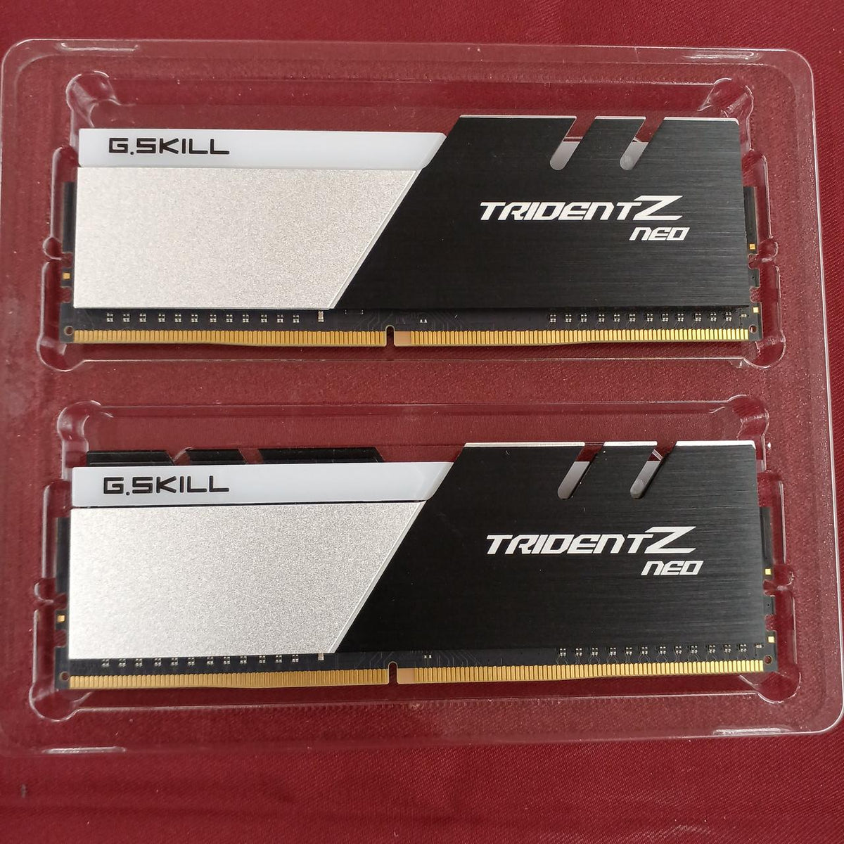 G.SKILL DDR4 F4-3200C16D-16GTZN - Banzai Thrifting | BanzaiHobby