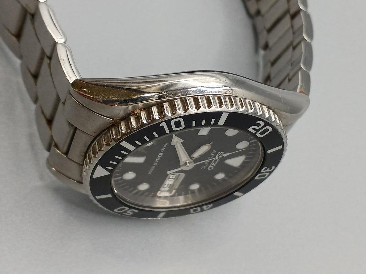 SEIKO Automatic Wristwatch 7S26-0050 - Banzai Thrifting | BanzaiHobby