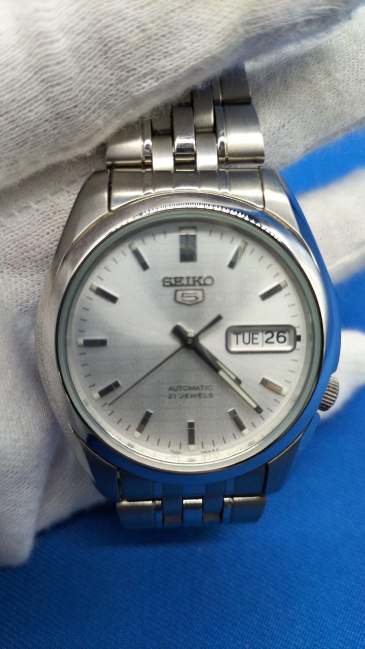 SEIKO Automatic Wristwatch 7S26-01V0 - Banzai Thrifting | BanzaiHobby