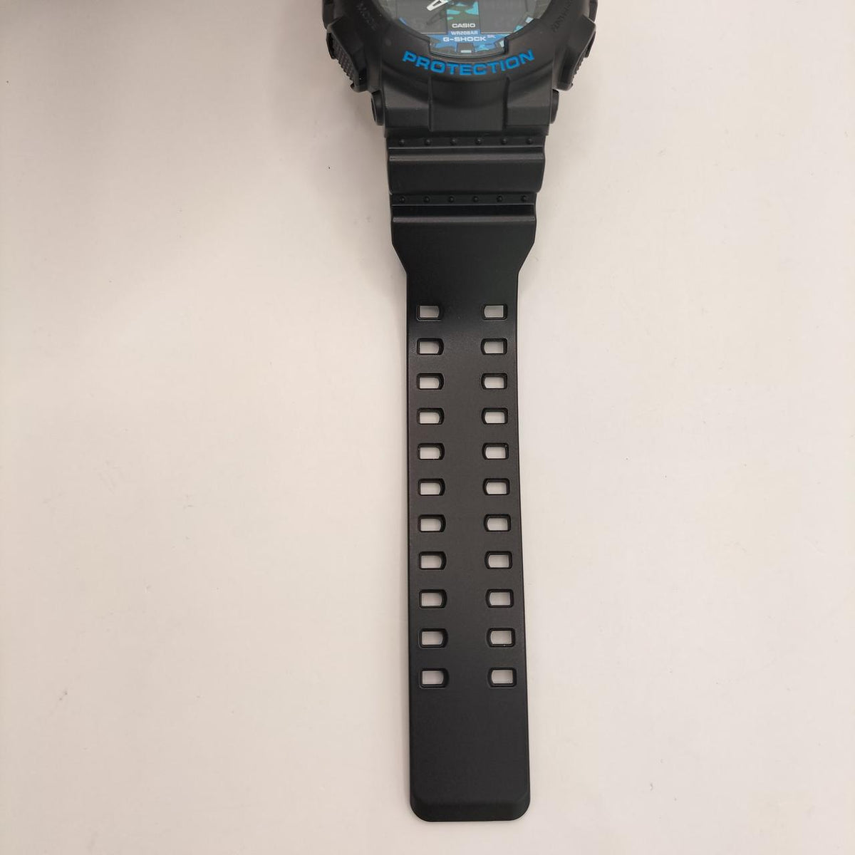 G-SHOCK Wristwatch GA-100CB - Banzai Thrifting | BanzaiHobby
