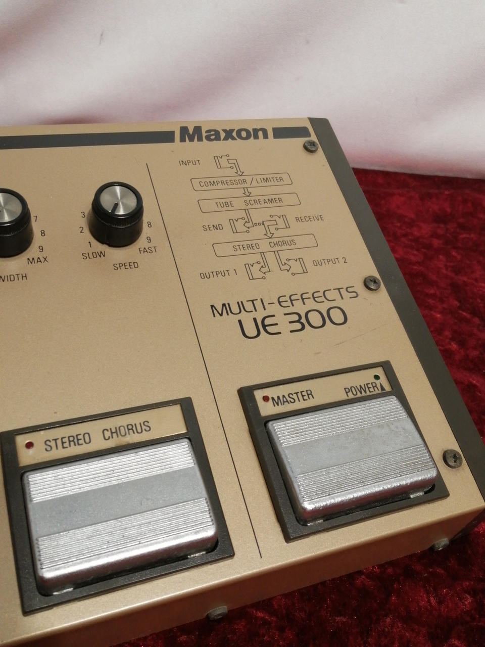 MAXON Multi-Effects Pedal UE300 - Banzai Thrifting | BanzaiHobby