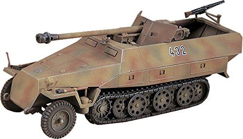 Hasegawa Sd.Kfz 251/22 Ausf.D Pakwagen - BanzaiHobby