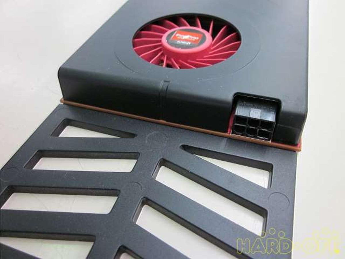 AMD Graphics Card: FIREPRO W7000 4GB