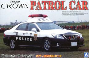 Aoshima 200 Crown Patrol Car Metropolitan Police Department 1/24 - BanzaiHobby