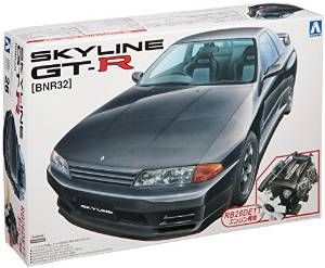 Aoshima R32 Skyline GT-R w/Engine 1/24 - BanzaiHobby