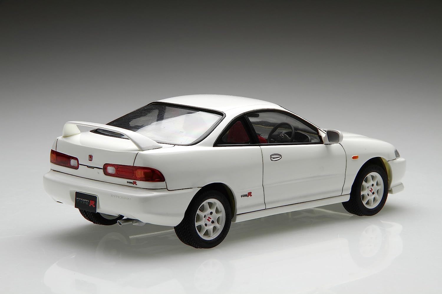 Fujimi Honda Integra TypeR (DC2) 95 1/24 Inch Up Series - BanzaiHobby