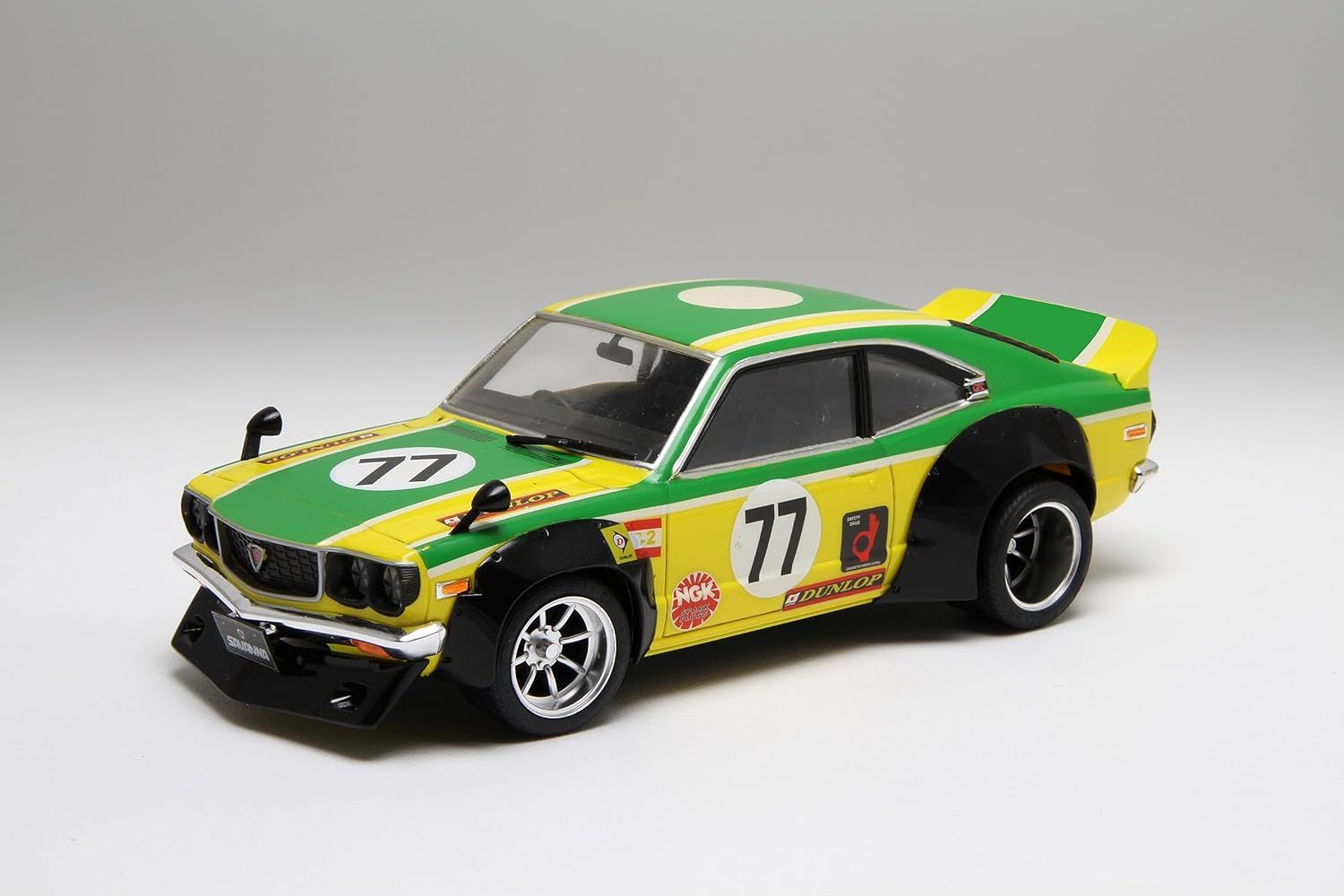 Fujimi 1/24 Inch Up Series No.300 Mazda Savannah GT Late Model Racing Type - BanzaiHobby