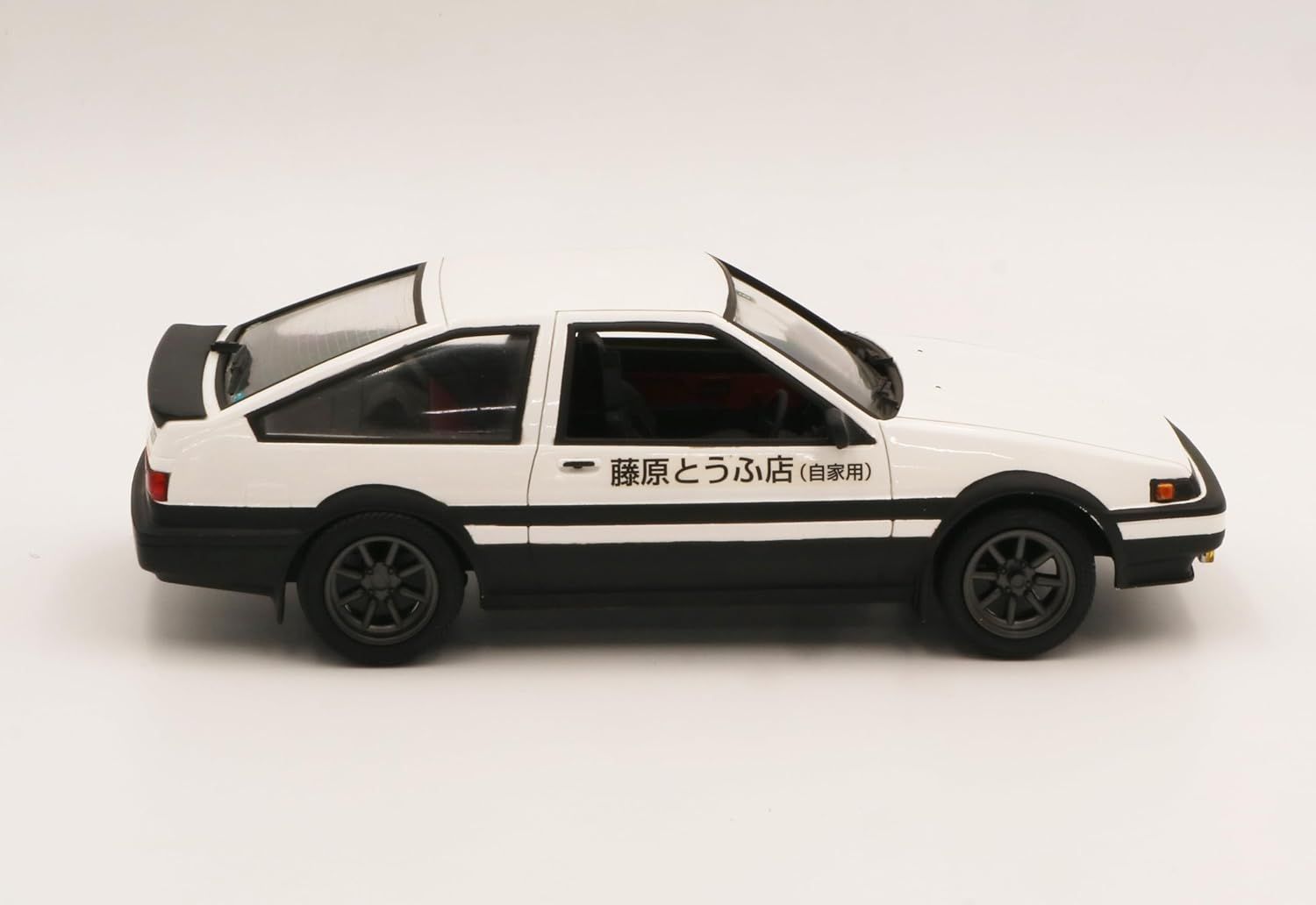Fujimi ISD-1 1/24 Initial D Series No.1 Early Trueno Model 1600GT APEXAE86 Takumi Fujiwara - BanzaiHobby
