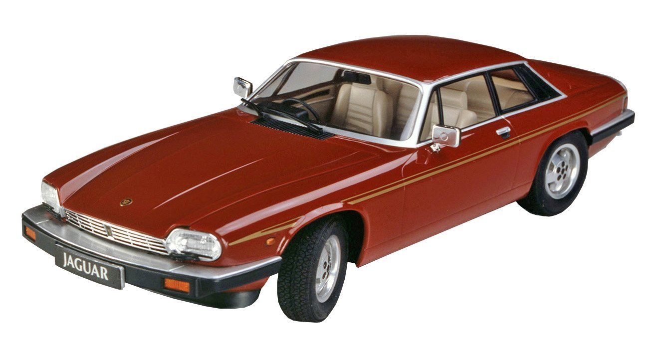 Hasegawa 1/24 Jaguar XJ-S V12 - BanzaiHobby