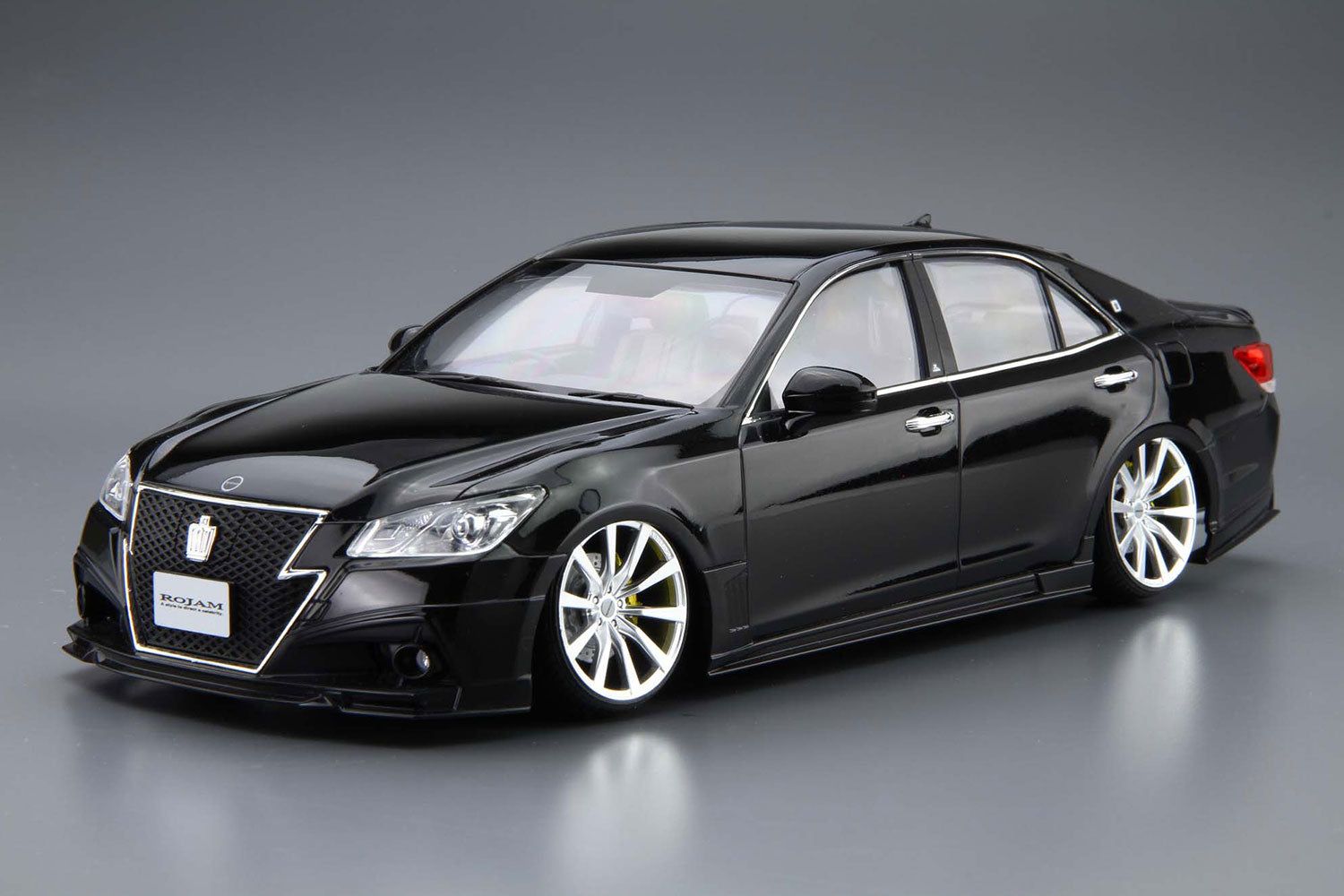 Aoshima 1/24 Rojam GRS214 Crown Athlete `12 - BanzaiHobby
