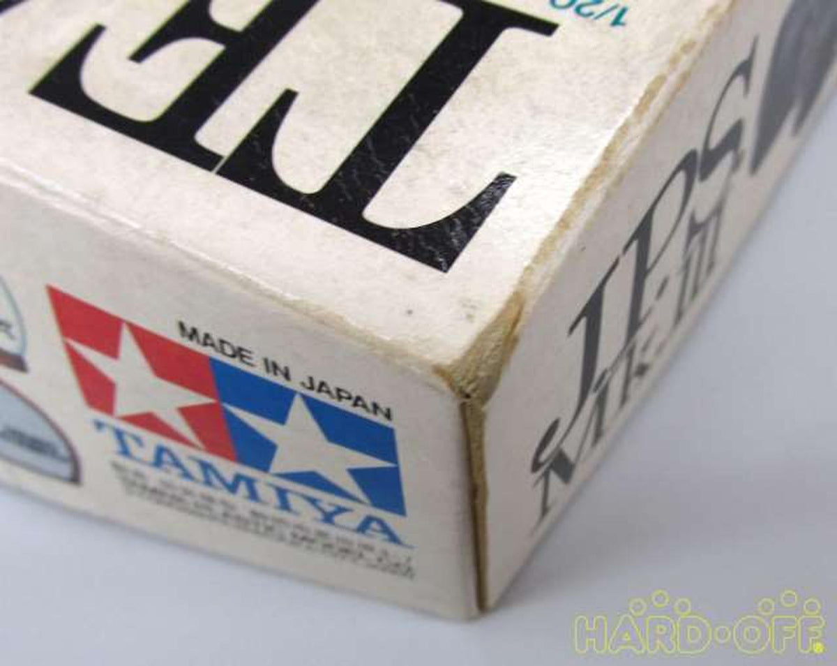 TAMIYA 1/20 J.P.S. MkIII Lotus 78 "Grand Prix Collection No.4" [20004] - Banzai Thrifting | BanzaiHobby