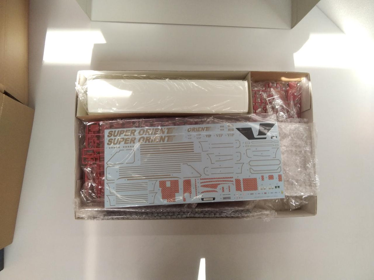 Aoshima Plastic Model Large Dekotora Super Orient - Banzai Thrifting | BanzaiHobby