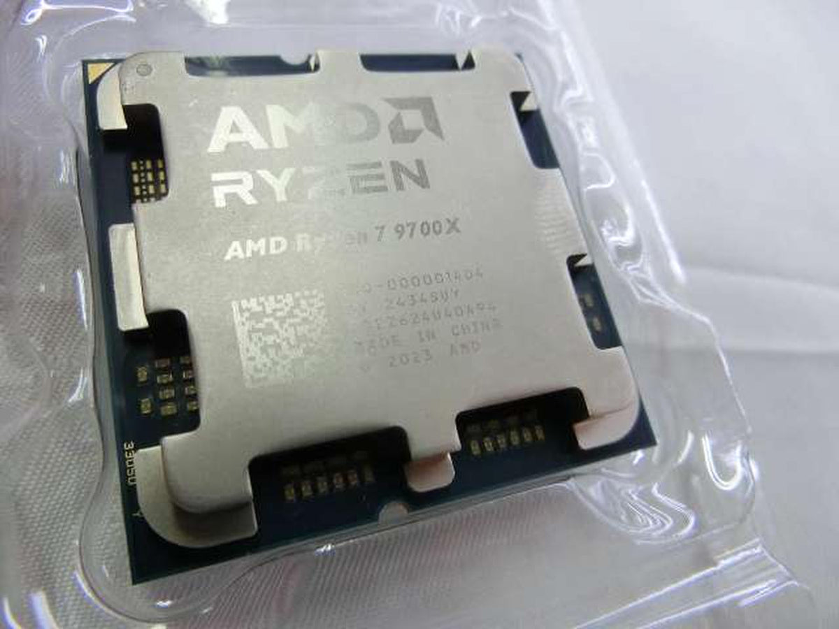 AMD RYZEN 7 9700X　AMD　CPU RYZEN 7 9700X