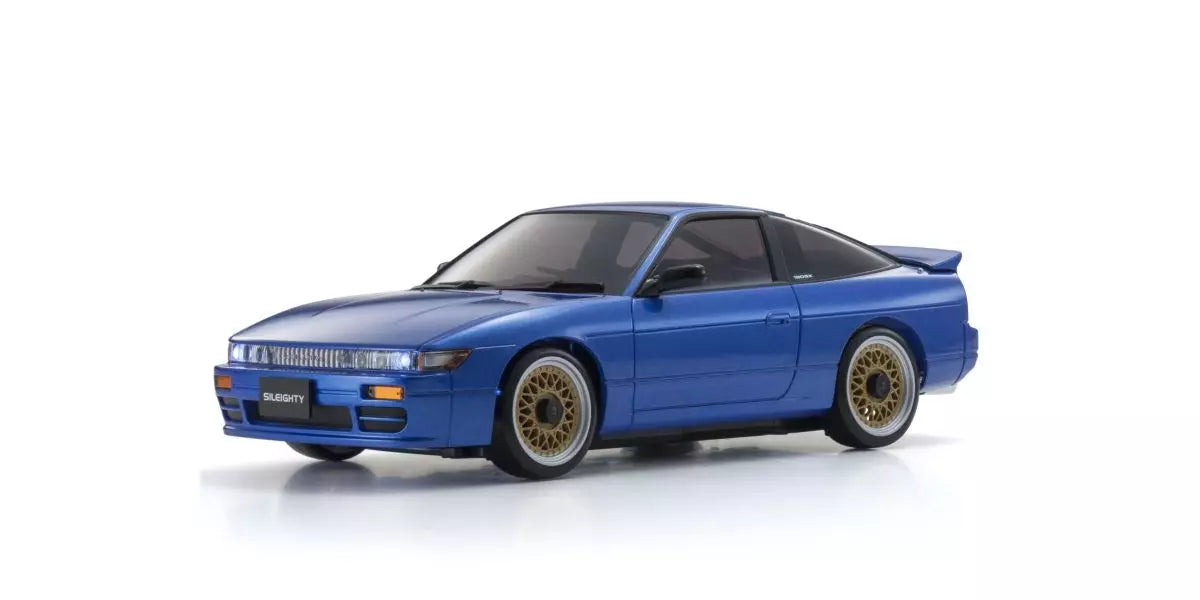 Kyosho 32660BL MA020r/s Nissan Silvia Blau - Kyosho Banzai Hobby