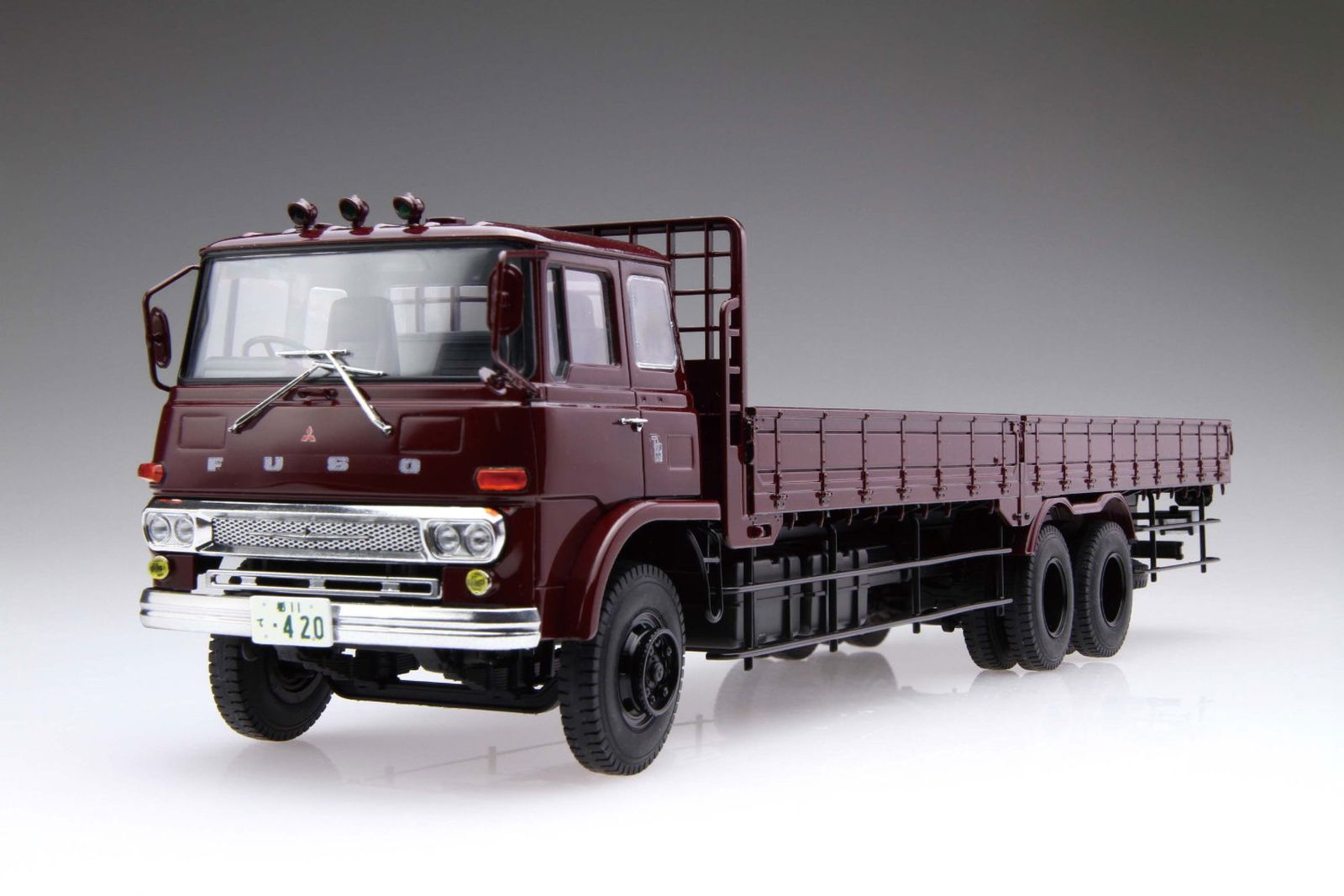 Aoshima Fuso T951 Late Production Flat Body 1/32 - BanzaiHobby