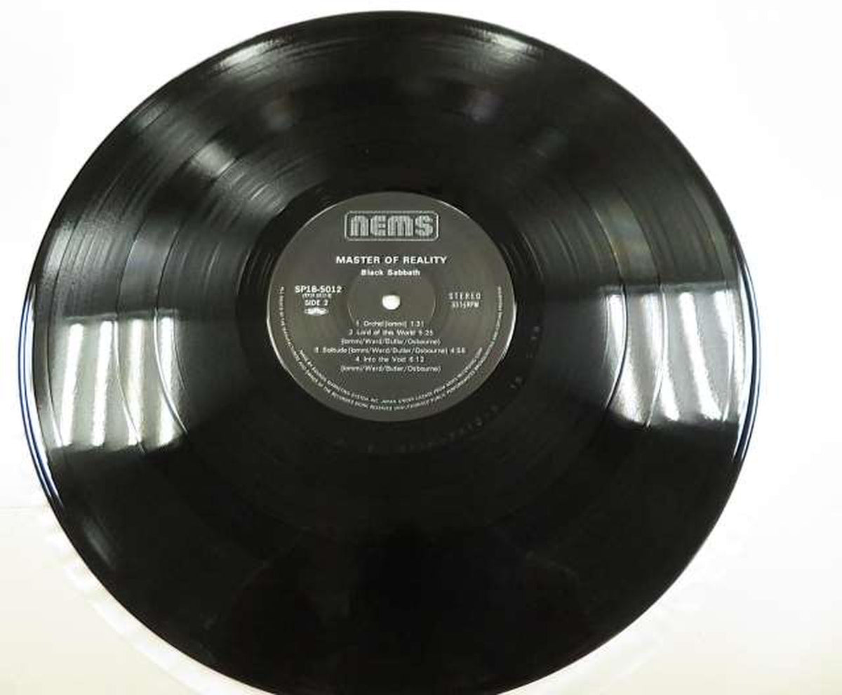 NEMS This is a Black Sabbath LP recommended for heavy metal fans. SP18-5012