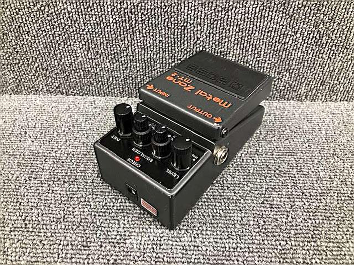 BOSS Distortion Effects MT-2 - Banzai Thrifting | BanzaiHobby