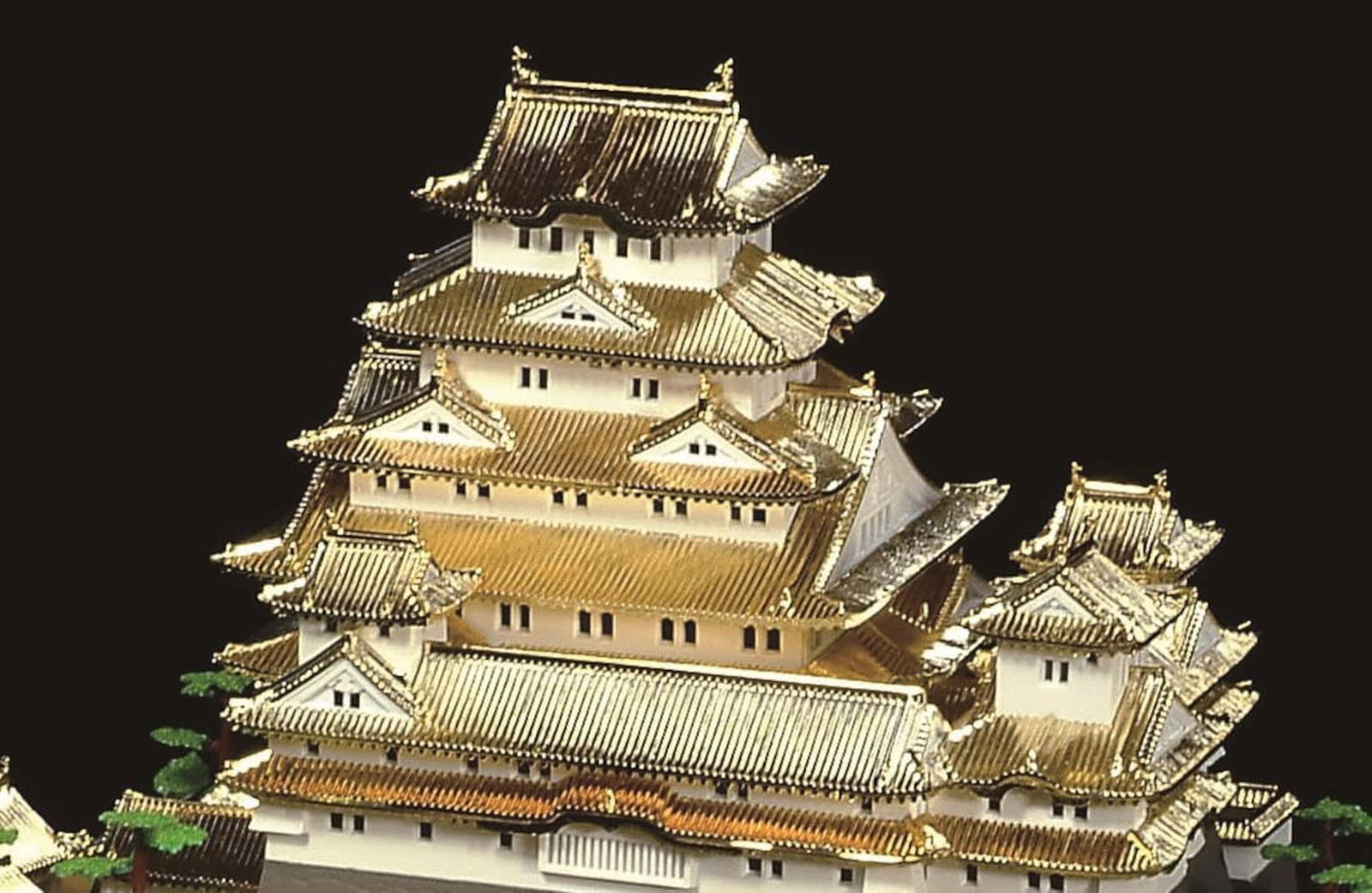 Doyusha Doyusha DG-1 1/380 Japanese Famous Castle Deluxe Gold Himeji Cas - BanzaiHobby