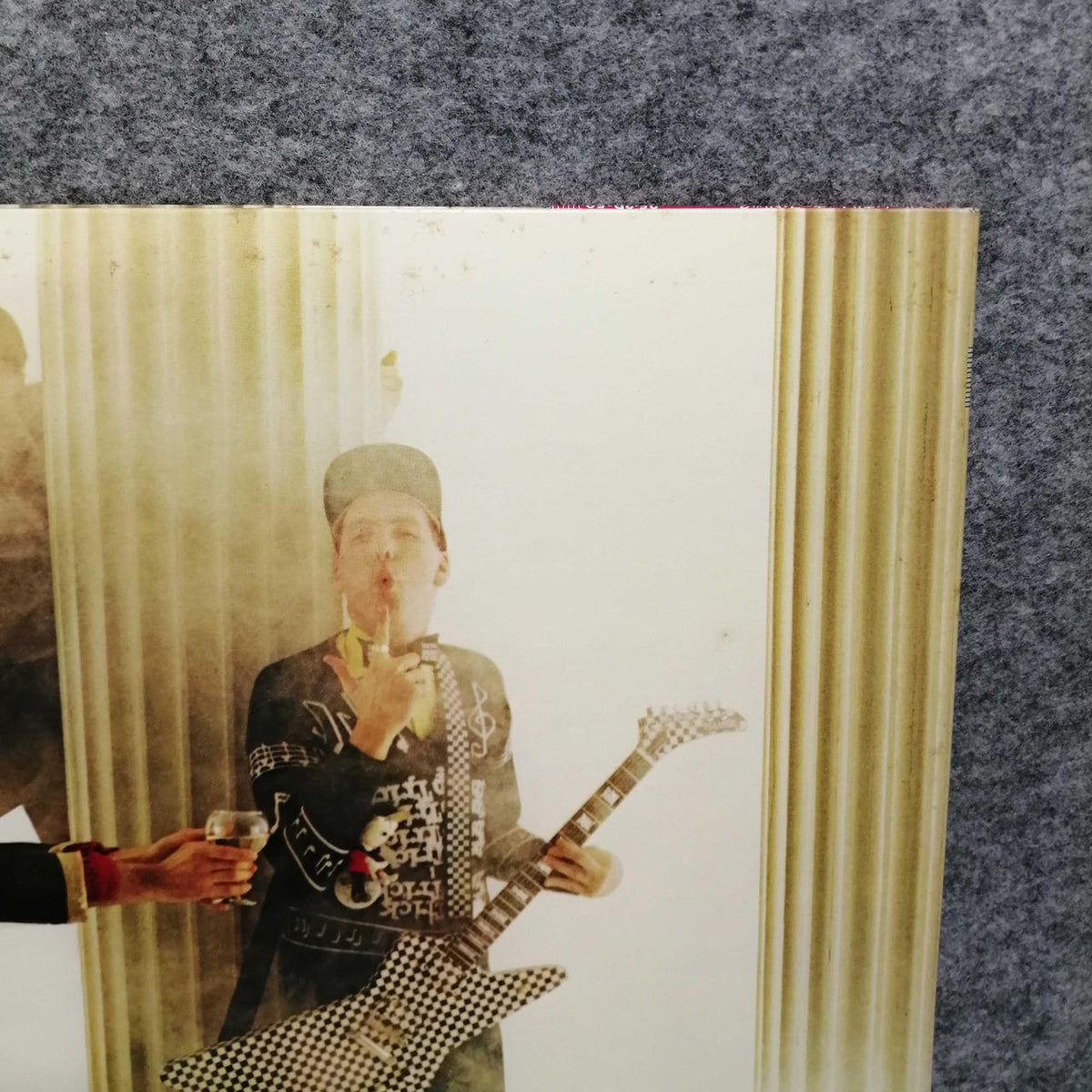EPIC SONY Cheap Trick 'Dream Police' 25・3P-50