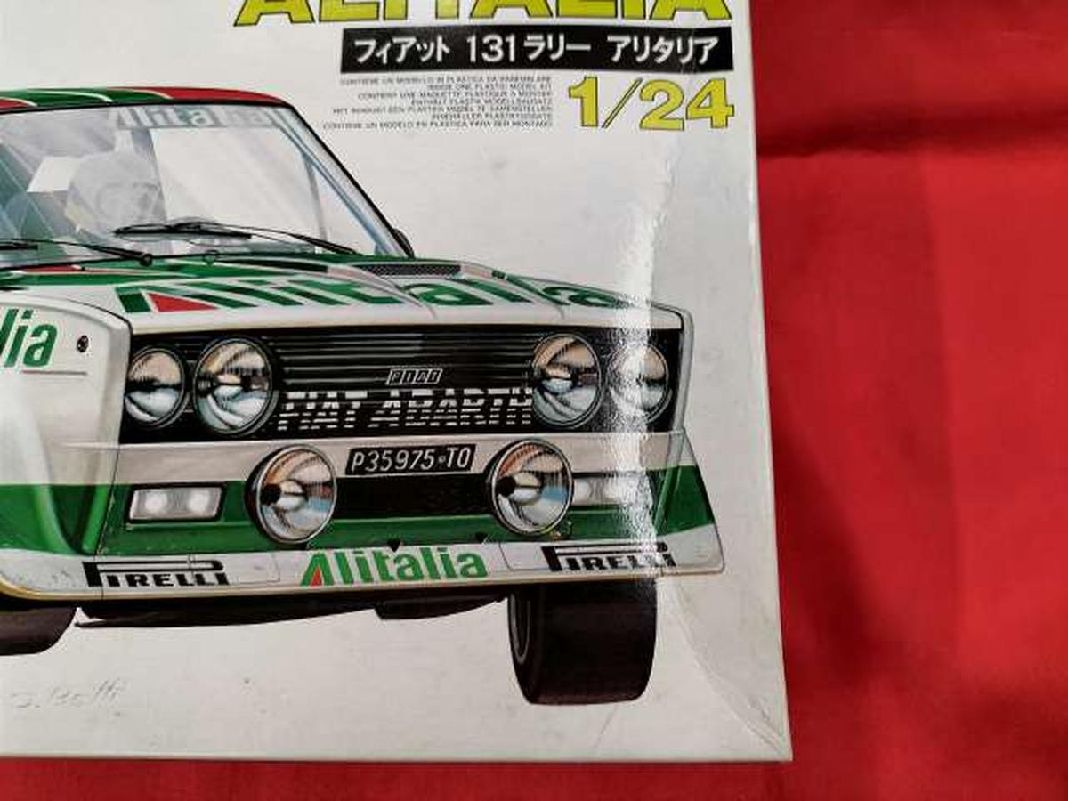 Gunze Sangyo Car Fiat 131 Rally Alitalia 1/24 - Banzai Thrifting | BanzaiHobby