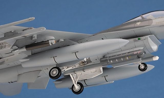 Hasegawa X72-14 1/72 Aircraft Weapons IX U.S. Joint Direct Attack Munitions & Target Pods