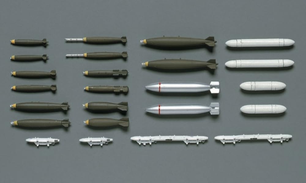 Hasegawa X72-01 1/72 Aircraft Weapons I US Bombs & Rocket Launchers - Hasegawa Banzai Hobby