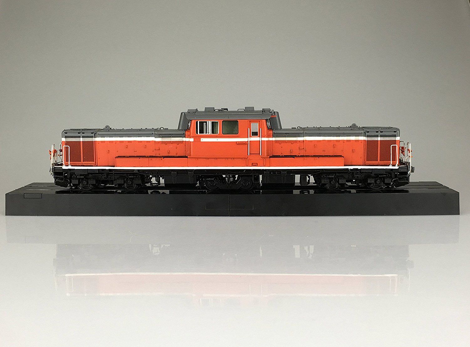 Aoshima 1/45 Diesel Locomotive DD51 Standard Specification - BanzaiHobby