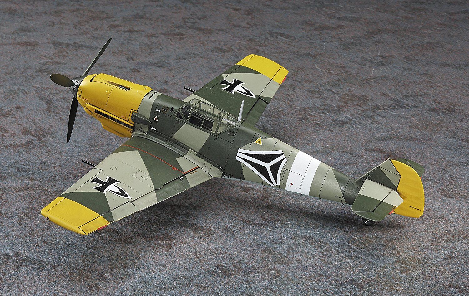 Hasegawa 1/48 [Shuumatsu no Izetta] Messerschmitt Bf 109E-4 - BanzaiHobby