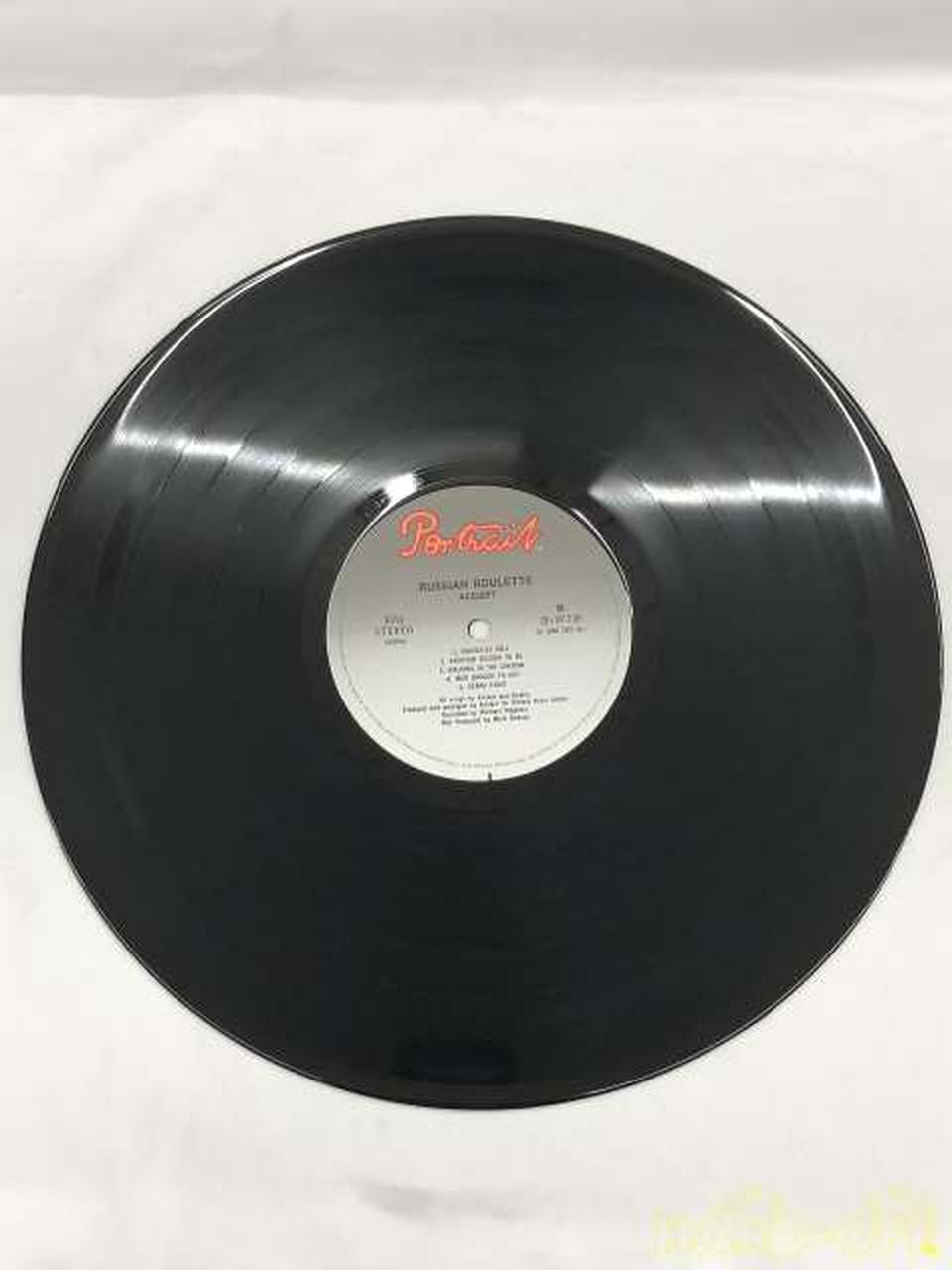SONY Accept/Russian Roulette T-T 28 3P-738