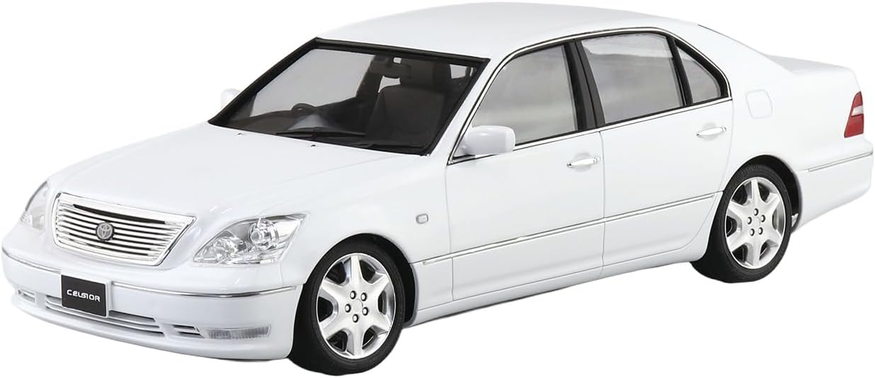 Aoshima 1/24 The Model Car No. 136 Toyota UCF31 Celsior '05