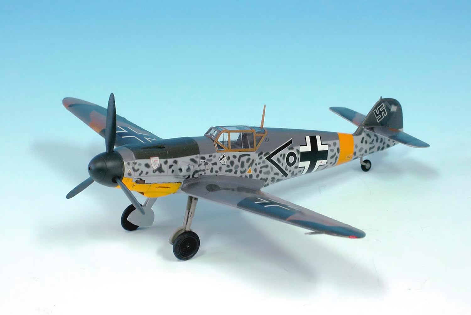 Fine Molds LW01 1/72 Messerschmitt Bf 109 F-2 - BanzaiHobby