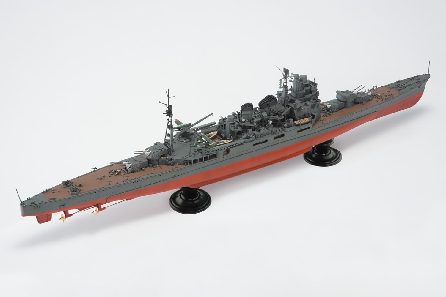 Aoshima 1/350 Ironclad Imperial Japanese Navy Heavy Cruiser Takao 1944