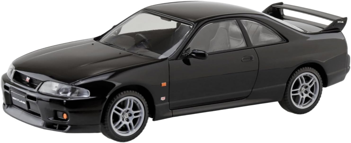 Aoshima 1/32 RakuPla Snap Kit No.21-BK Nissan R33 Skyline GT-R (Black)