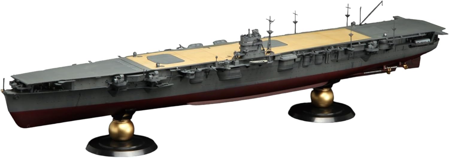 Fujimi 1/350 Ship Model Series No.8 EX-1 Former Japanese Navy Aircraft Carrier Hiryu (with Imperial Navy Crew Figure)