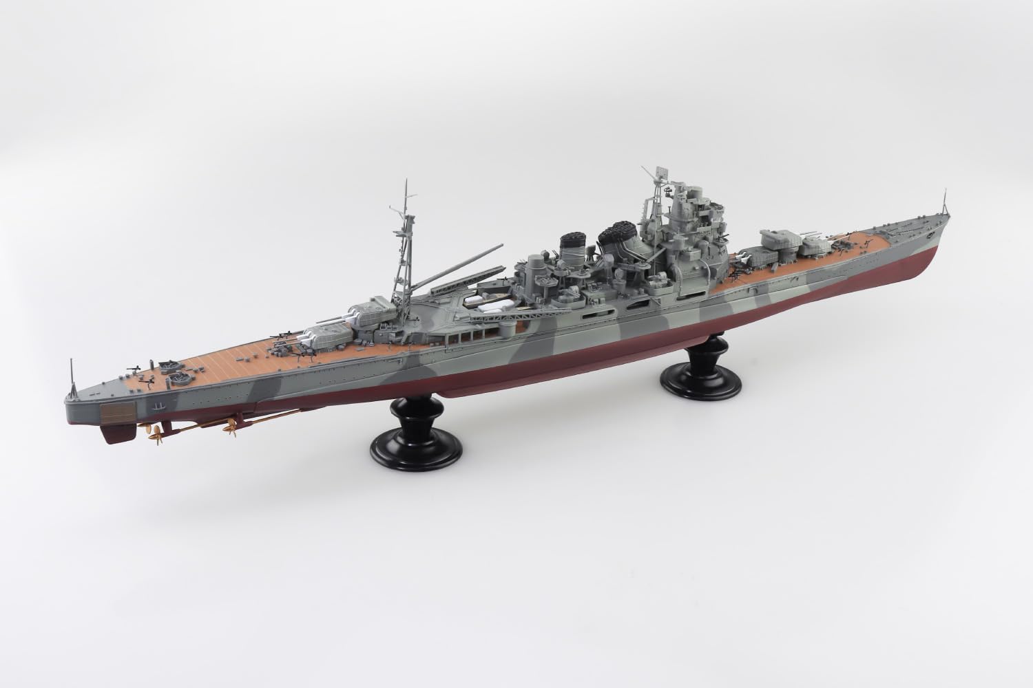 Aoshima 1/350 Ironclad Imperial Japanese Navy Heavy Cruiser Takao 1944