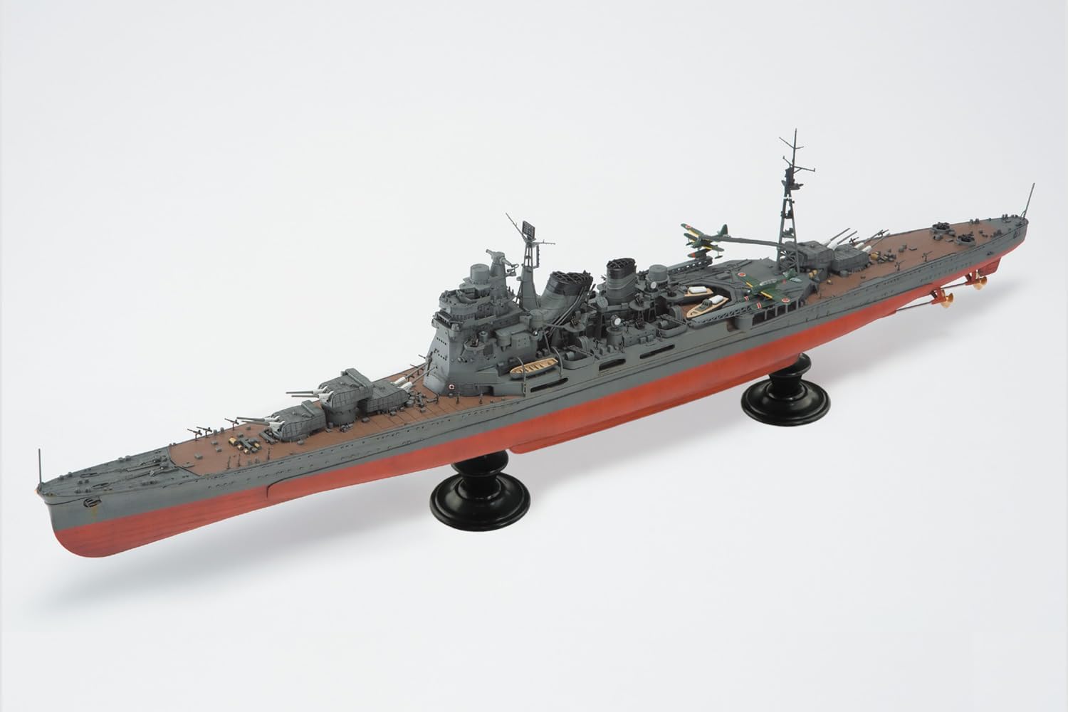 Aoshima 1/350 Ironclad Imperial Japanese Navy Heavy Cruiser Takao 1944