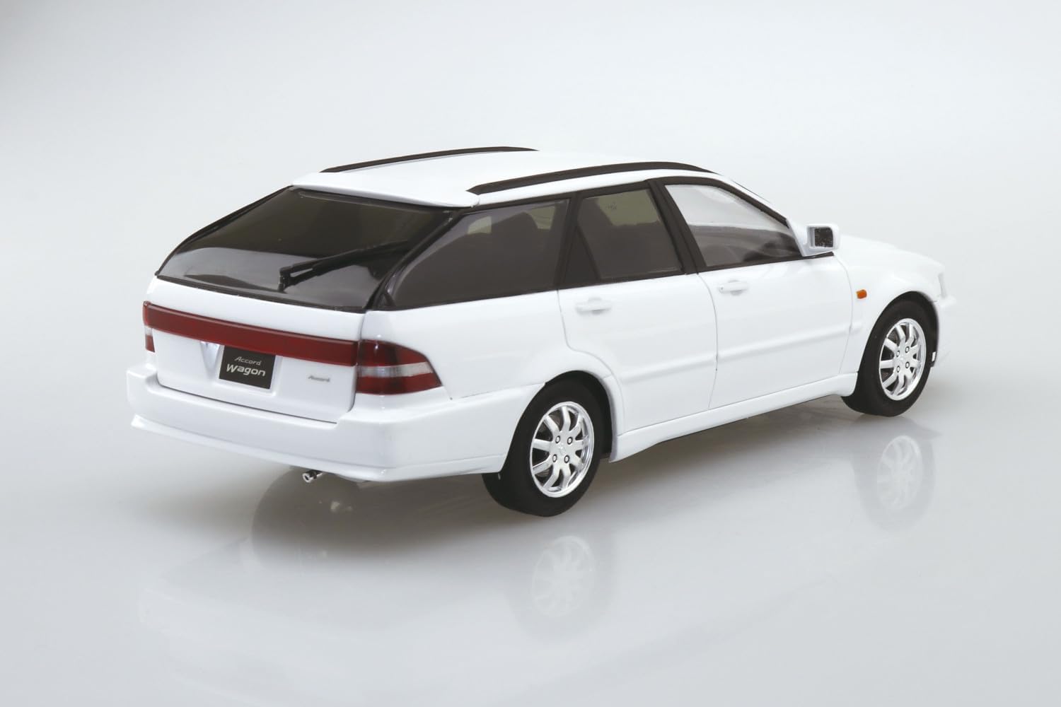 Aoshima 069332 1/24 The Model Car Series No.140 Honda CF6 Accord Wagon VTL '00 - BanzaiHobby