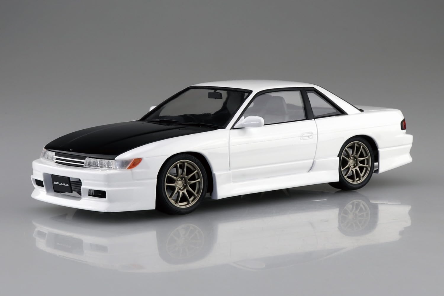 Aoshima 1/24 The Tuned Car No.87 PS13 Nissan Silvia 1991 Aero Custom - BanzaiHobby