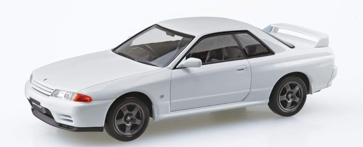 Aoshima 1/32 RakuPla Snap Kit No.14-CW Nissan R32 Skyline GT-R Crystal White - BanzaiHobby