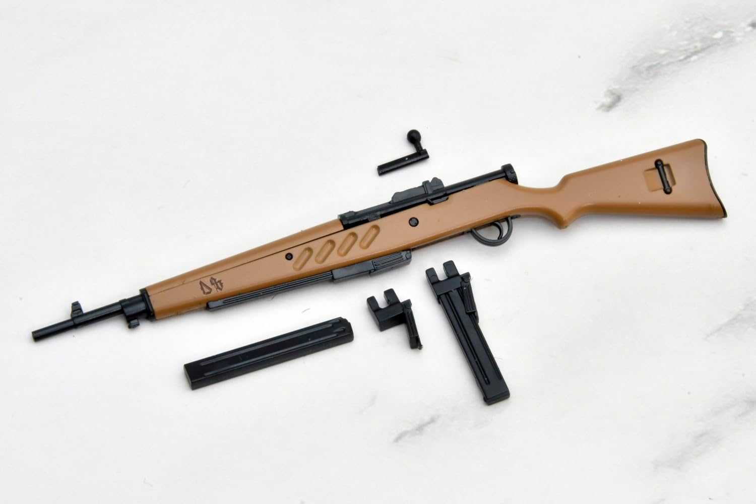 TOMYTEC LA-YS03 1/12 Little Armory Saga of Tanya the Evil Tanya MKMS Submachine Gun - BanzaiHobby