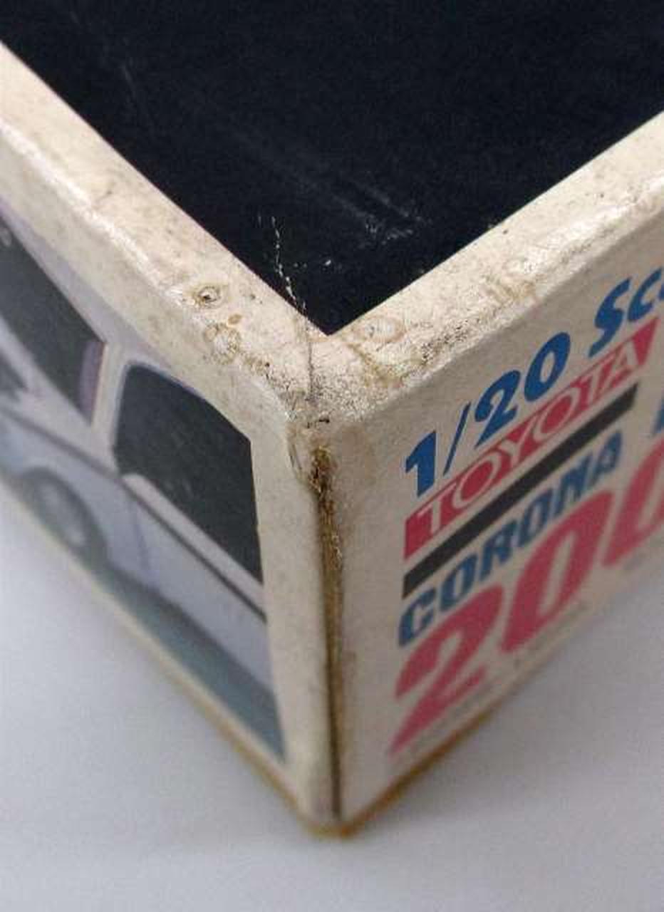 BANDAI 1/20 Toyota Corona Mark 2 2000GSS Motorized Kit [35265] - Banzai Thrifting | BanzaiHobby