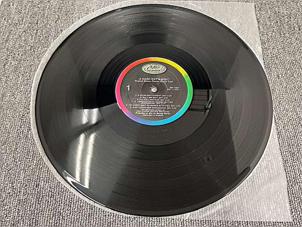 CAPITOL RECORDS THE BEATLES A HARD DAY'S NIGHT THE BEATLES A HARD DAY'S NIGHT