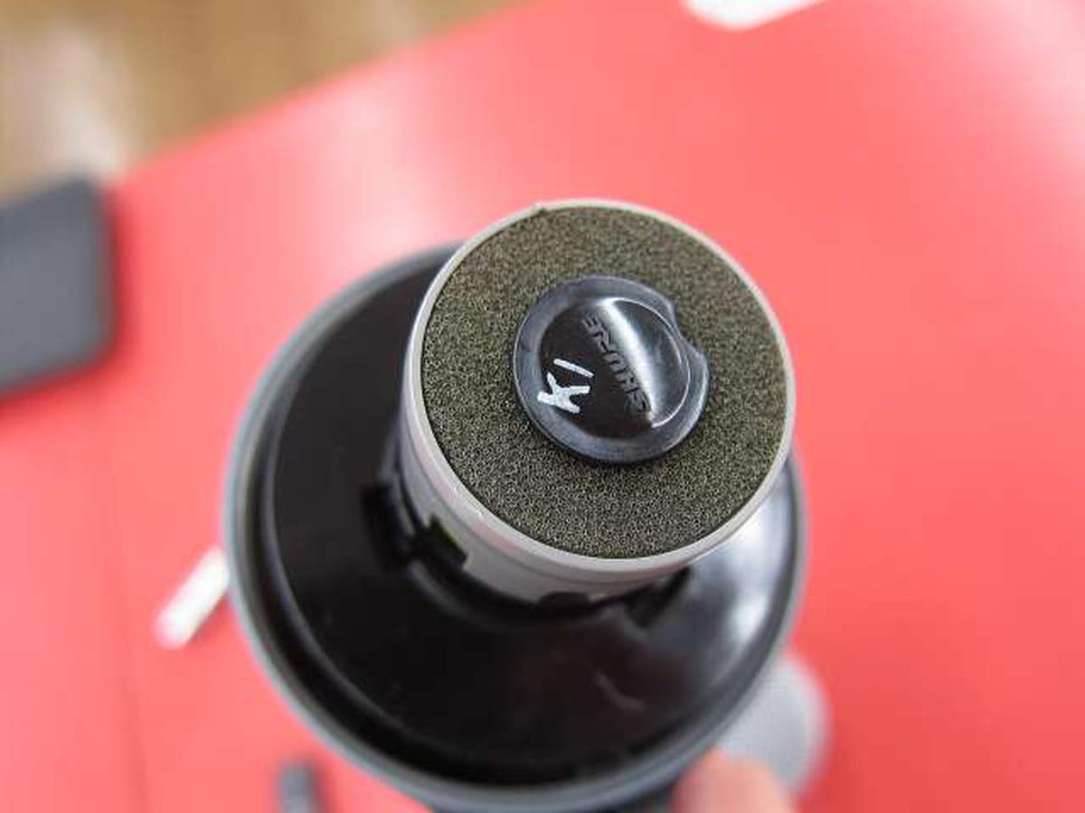 SHURE Dynamic Microphone BETE52A - Banzai Thrifting | BanzaiHobby