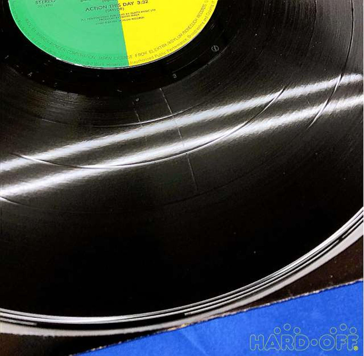 Warner Pioneer Queen Hot Space P-11204