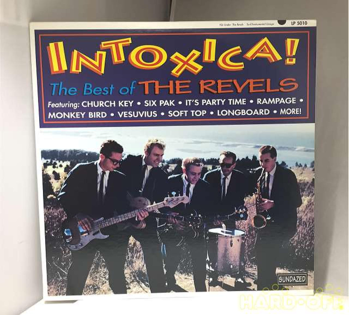 - INTOXICA ! THE BEST THE REVELS
